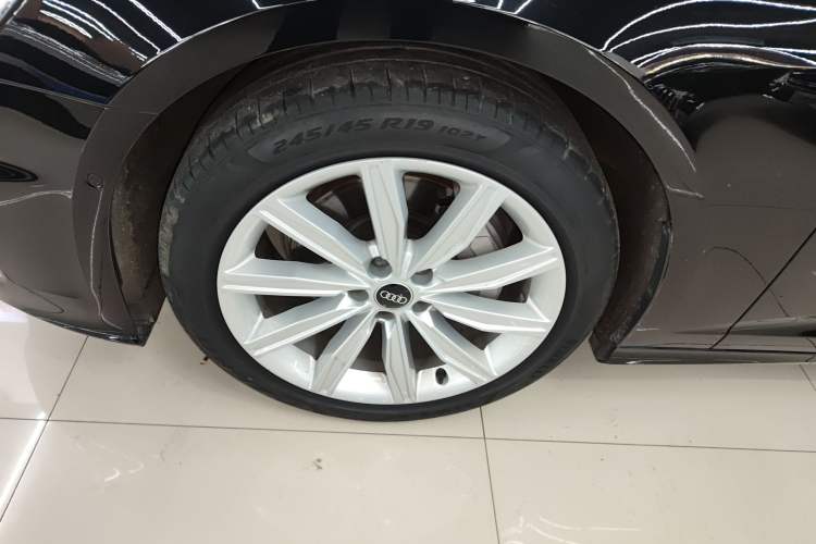Used Audi A6L 2024 45 TFSI Prestige Dynamic Edition Left Front Wheel Hub
