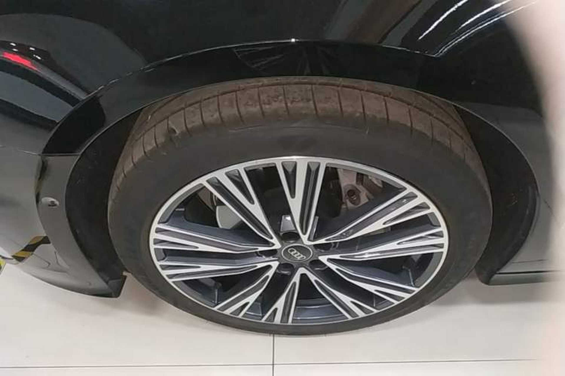 Used Audi A6L 2024 45 TFSI quattro Prestige Dynamic Edition Left Front Wheel Hub