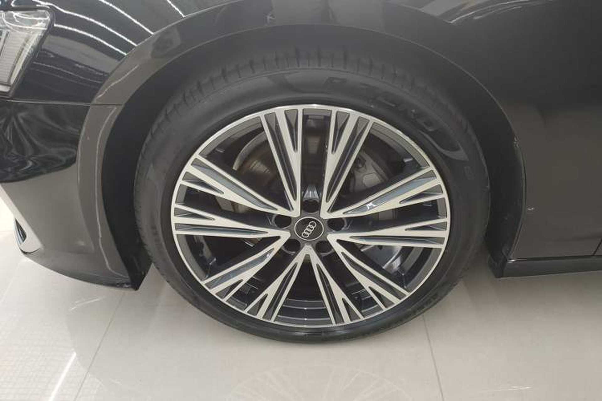 Used Audi A6L 2024 45 TFSI Prestige Dynamic Edition Left Front Wheel Hub