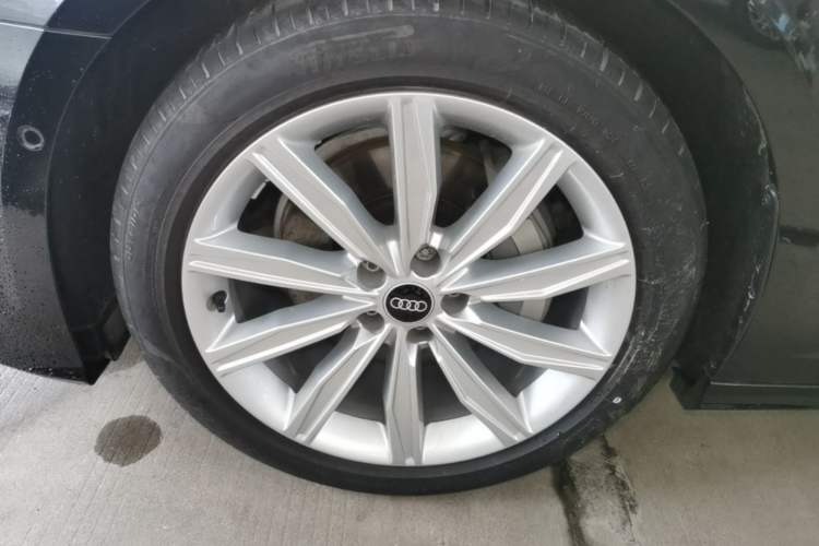 Used Audi A6L 2024 45 TFSI Prestige Dynamic Edition Left Front Wheel Hub