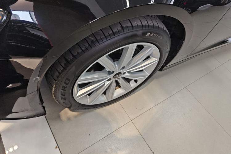 Used Audi A6L 2024 45 TFSI Prestige Dynamic Edition Left Front Wheel Hub