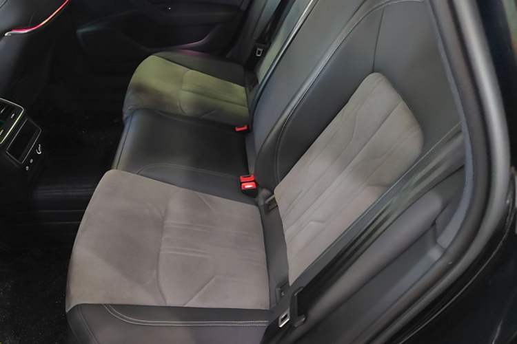 Used Audi A6L 2024 40 TFSI Luxury Dynamic Edition Left Rear Seat