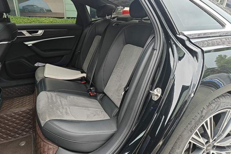 Used Audi A6L 2024 45 TFSI quattro Prestige Dynamic Edition Left Rear Seat