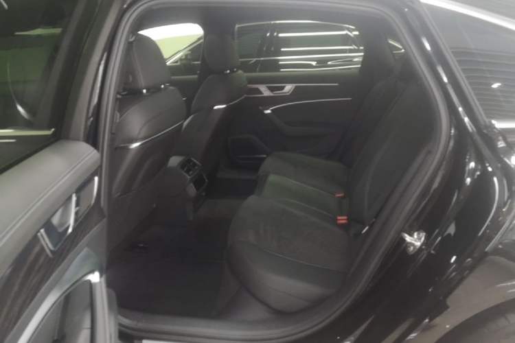Used Audi A6L 2024 55 TFSI quattro Prestige Dynamic Edition Left Rear Seat