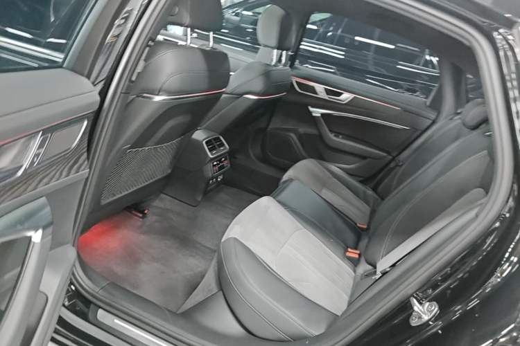 Used Audi A6L 2024 45 TFSI quattro Prestige Dynamic Edition Left Rear Seat