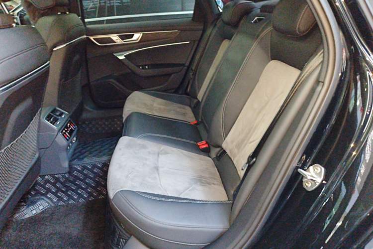 Used Audi A6L 2024 45 TFSI quattro Prestige Dynamic Edition Left Rear Seat