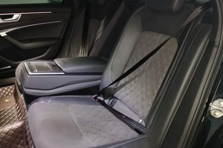 Used Audi A6L 2024 55 TFSI quattro Prestige Dynamic Edition Left Rear Seat