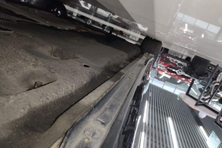 Used Audi A6L 2024 45 TFSI quattro Prestige Dynamic Edition Left Side Sill
