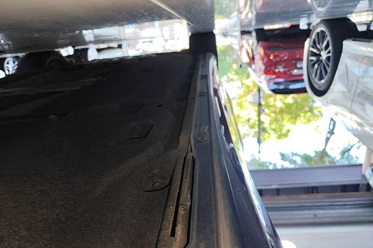 Used Audi A6L 2024 40 TFSI Luxury Dynamic Edition Left Side Sill