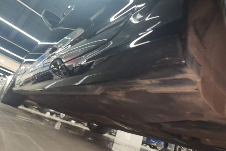 Used Audi A6L 2024 45 TFSI quattro Prestige Dynamic Edition Left Side Sill