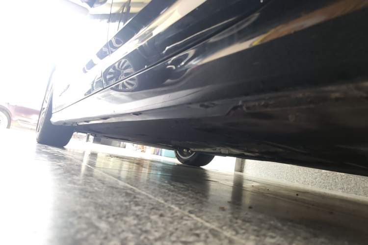 Used Audi A6L 2024 40 TFSI Luxury Dynamic Edition Left Side Sill