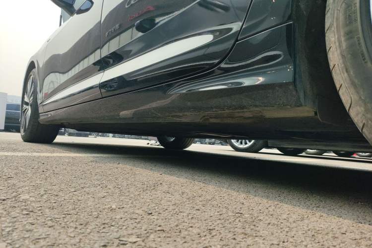 Used Audi A6L 2024 45 TFSI Prestige Dynamic Edition Left Side Sill