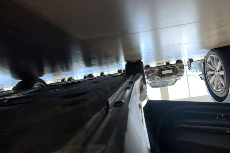 Used Audi A6L 2024 45 TFSI Prestige Dynamic Edition Left Side Sill