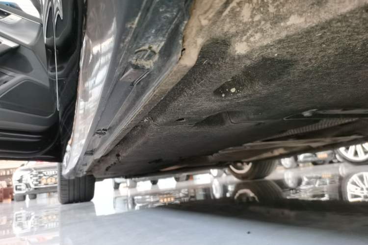 Used Audi A6L 2024 45 TFSI Prestige Dynamic Edition Left Side Sill