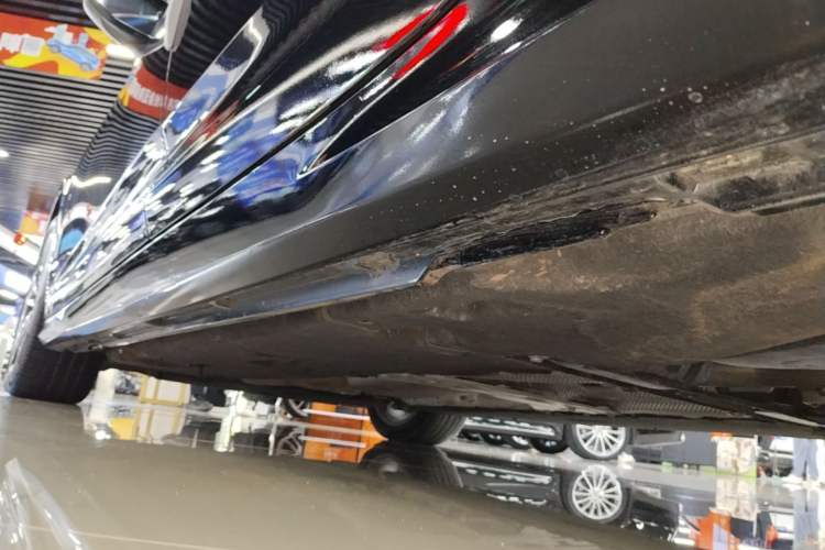 Used Audi A6L 2024 40 TFSI Luxury Dynamic Edition Left Side Sill