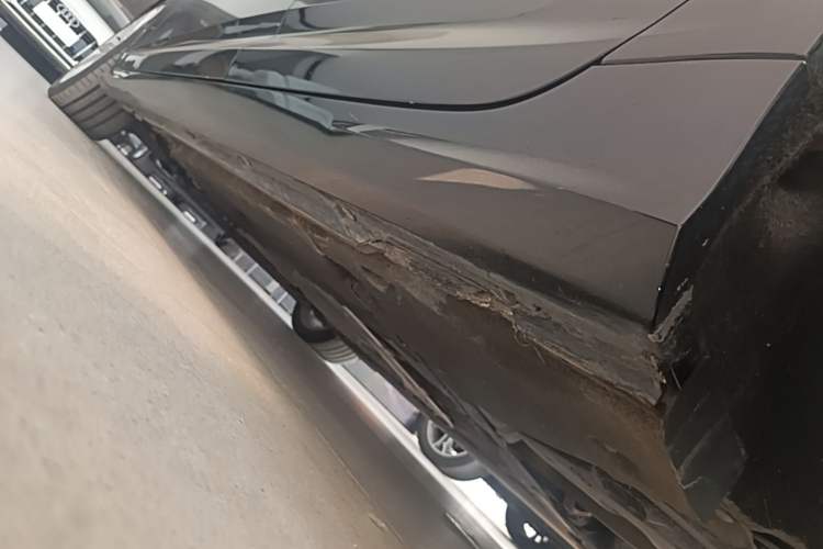 Used Audi A6L 2024 45 TFSI Prestige Dynamic Edition Left Side Sill