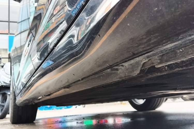 Used Audi A6L 2024 45 TFSI quattro Prestige Dynamic Edition Left Side Sill