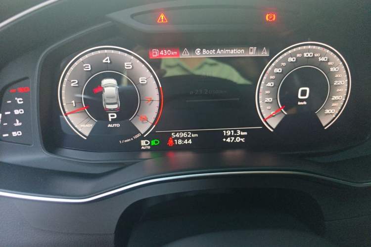 Used Audi A6L 2024 55 TFSI quattro Prestige Dynamic Edition Odometer Close Up