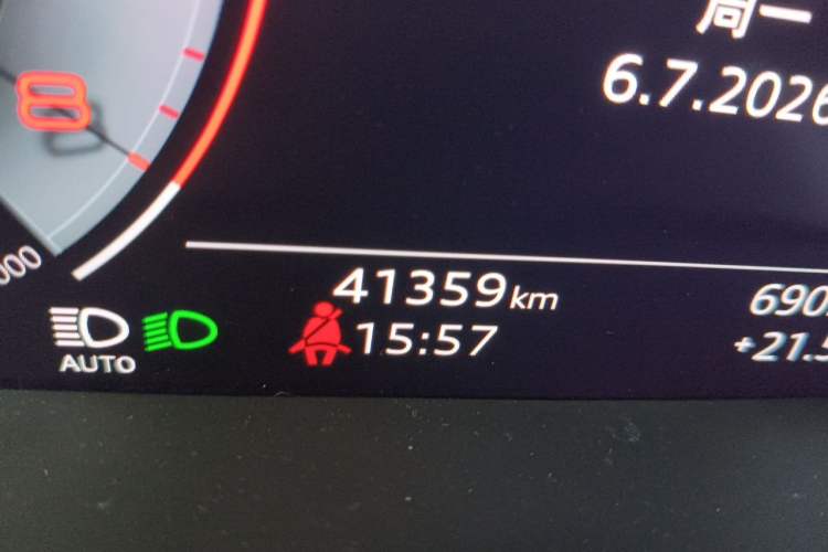 Used Audi A6L 2024 45 TFSI Prestige Dynamic Edition Odometer Close Up