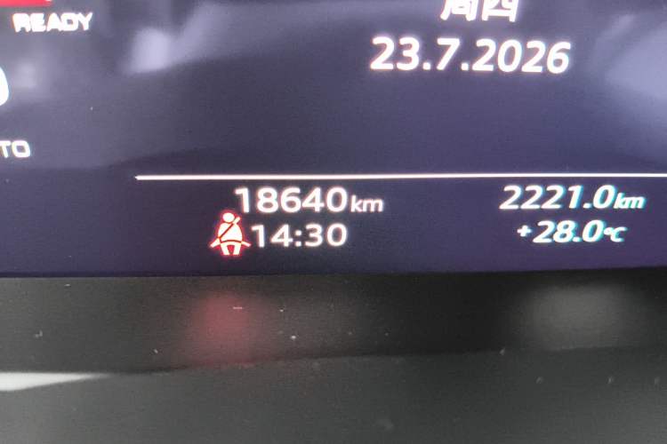 Used Audi A6L 2024 45 TFSI quattro Prestige Dynamic Edition Odometer Close Up