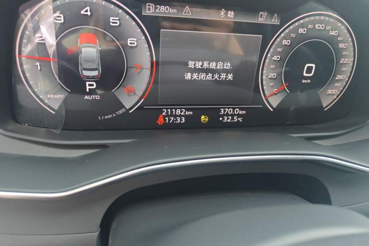 Used Audi A6L 2024 45 TFSI Prestige Elegant Edition Odometer Close Up