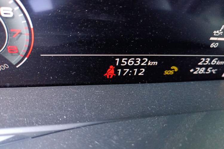 Used Audi A6L 2024 45 TFSI Prestige Dynamic Edition Odometer Close Up