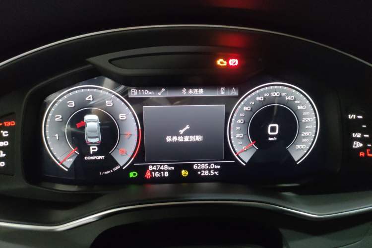 Used Audi A6L 2024 45 TFSI quattro Prestige Dynamic Edition Odometer Close Up
