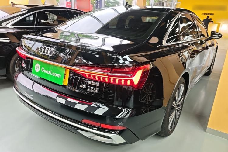 Used Audi A6L 2024 45 TFSI quattro Prestige Dynamic Edition Rear Right 45 Deg