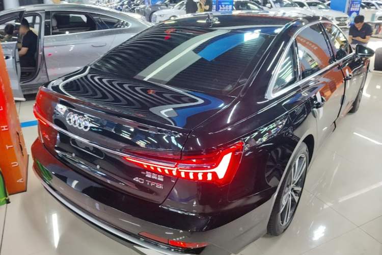 Used Audi A6L 2024 40 TFSI Luxury Dynamic Edition Rear Right 45 Deg