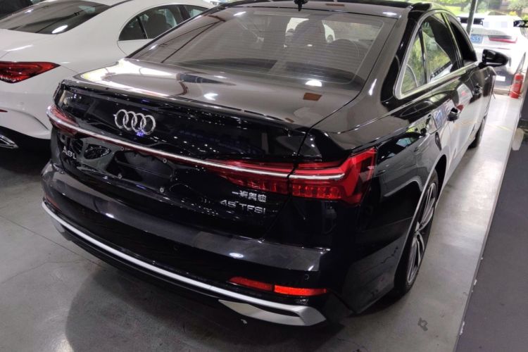 Used Audi A6L 2024 40 TFSI Luxury Dynamic Edition Rear Right 45 Deg