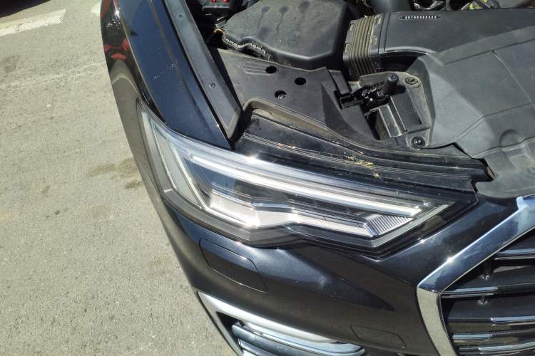 Used Audi A6L 2024 40 TFSI Luxury Dynamic Edition Right Front Headlight