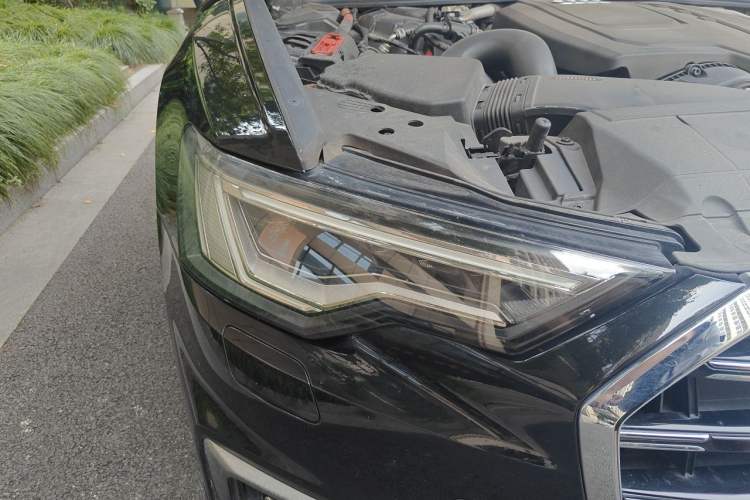 Used Audi A6L 2024 40 TFSI Luxury Dynamic Edition Right Front Headlight
