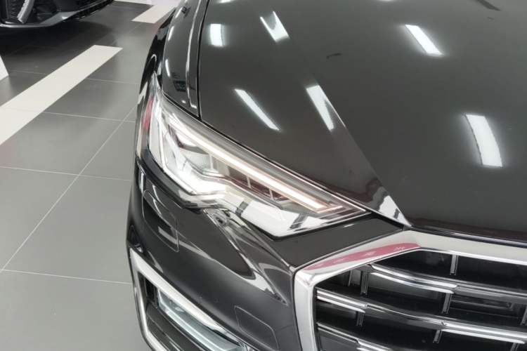 Used Audi A6L 2024 45 TFSI Prestige Dynamic Edition Right Front Headlight