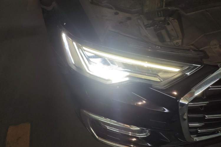 Used Audi A6L 2024 40 TFSI Luxury Dynamic Edition Right Front Headlight