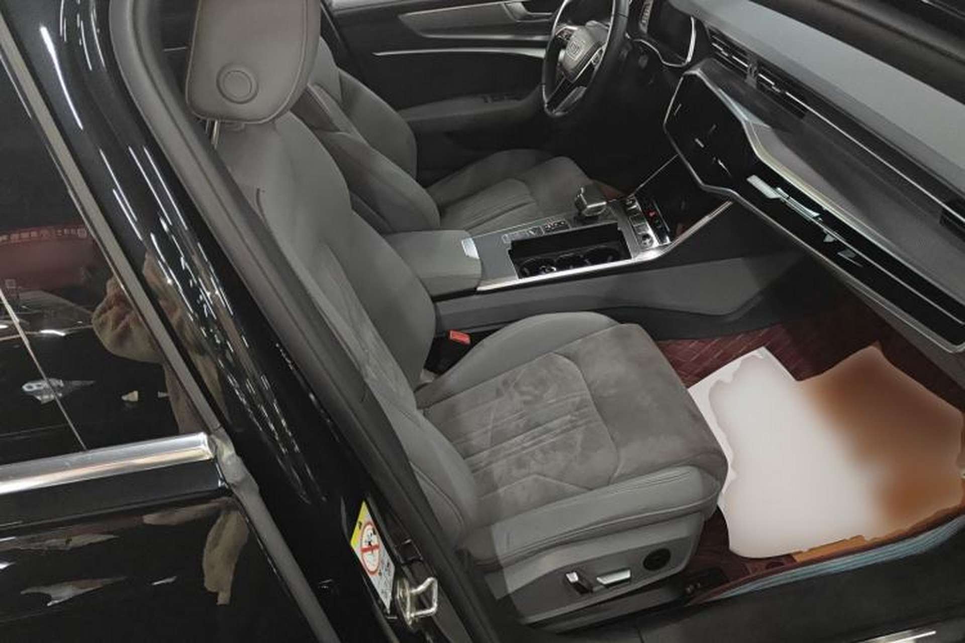 Used Audi A6L 2024 40 TFSI Luxury Dynamic Edition Right Front Seat