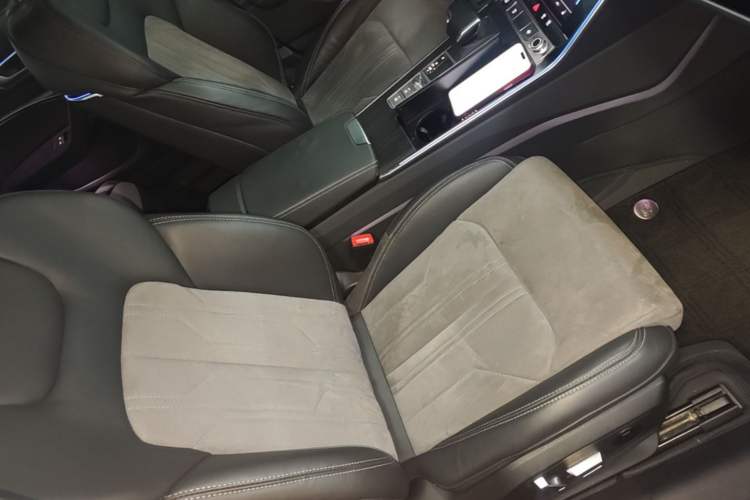 Used Audi A6L 2024 45 TFSI quattro Prestige Dynamic Edition Right Front Seat