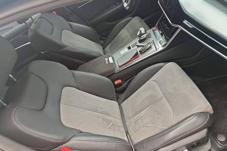 Used Audi A6L 2024 40 TFSI Luxury Dynamic Edition Right Front Seat