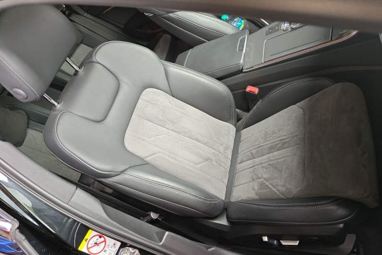 Used Audi A6L 2024 45 TFSI Prestige Dynamic Edition Right Front Seat