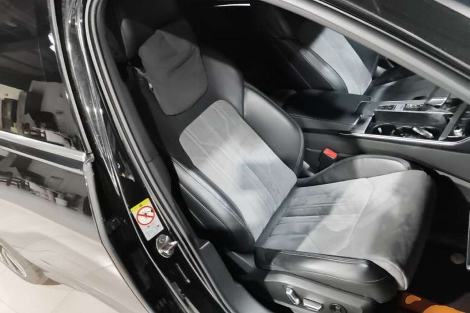 Used Audi A6L 2024 45 TFSI Prestige Dynamic Edition Right Front Seat