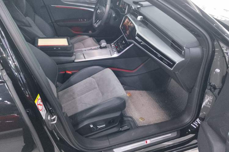 Used Audi A6L 2024 45 TFSI Prestige Dynamic Edition Right Front Seat