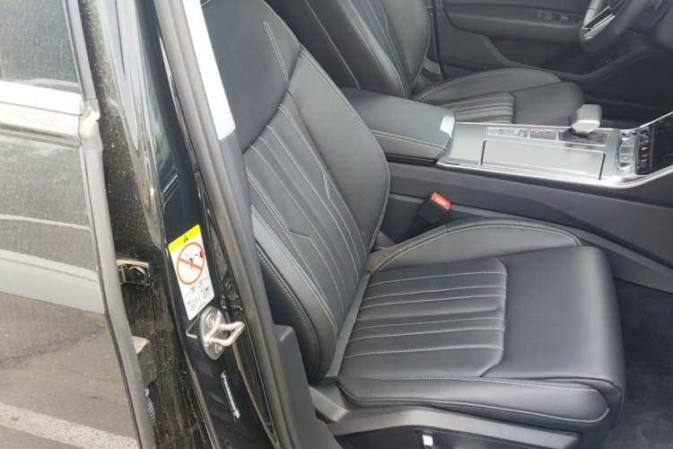 Used Audi A6L 2024 40 TFSI Luxury Prestige Edition Right Front Seat