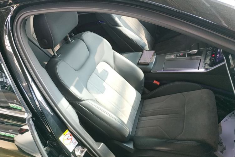 Used Audi A6L 2024 40 TFSI Luxury Dynamic Edition Right Front Seat