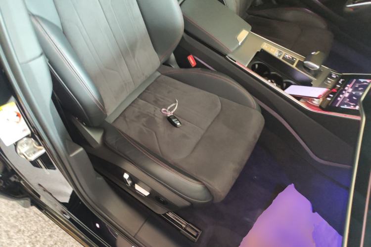 Used Audi A6L 2024 40 TFSI Luxury Dynamic Edition Right Front Seat