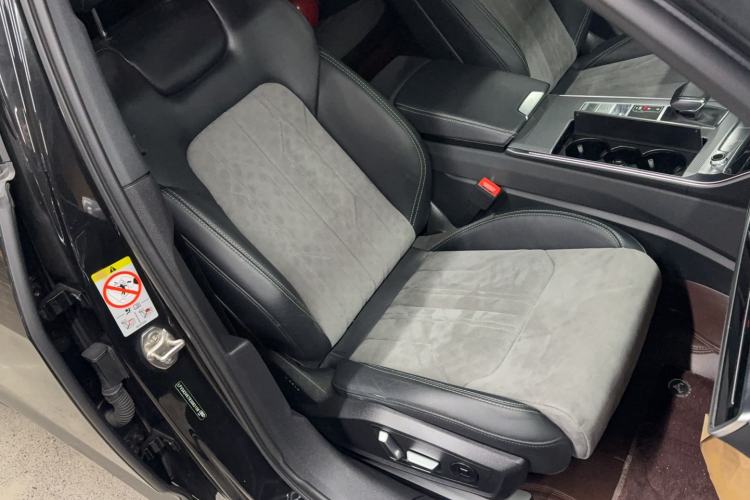 Used Audi A6L 2024 45 TFSI Prestige Dynamic Edition Right Front Seat