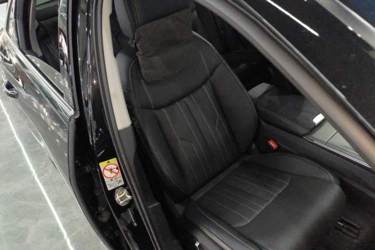 Used Audi A6L 2024 40 TFSI Luxury Prestige Edition Right Front Seat