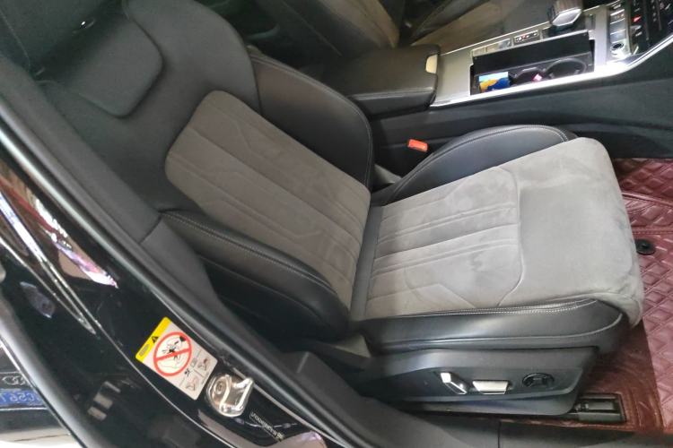 Used Audi A6L 2024 45 TFSI Prestige Dynamic Edition Right Front Seat
