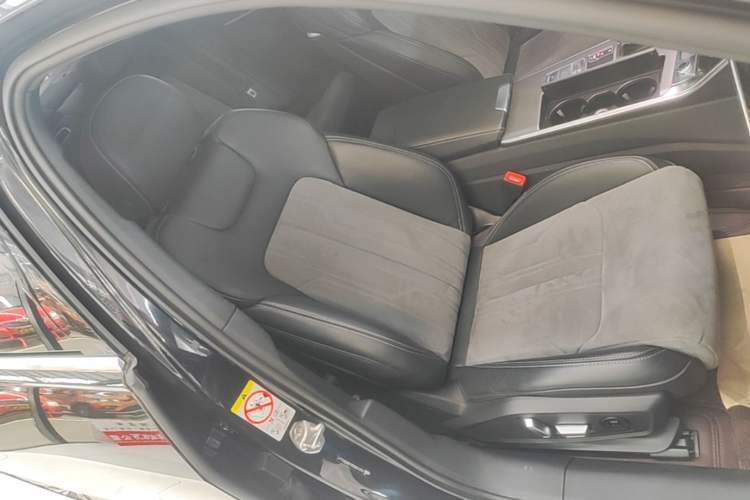 Used Audi A6L 2024 45 TFSI Prestige Dynamic Edition Right Front Seat