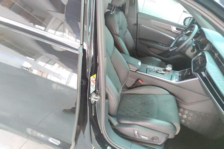 Used Audi A6L 2024 45 TFSI quattro Prestige Dynamic Edition Right Front Seat
