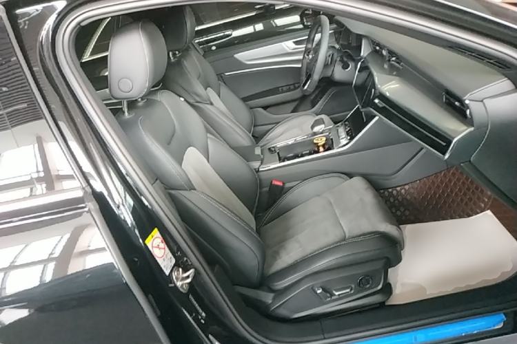 Used Audi A6L 2024 45 TFSI Prestige Dynamic Edition Right Front Seat