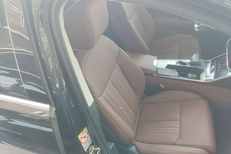 Used Audi A6L 2024 45 TFSI Prestige Dynamic Edition Right Front Seat